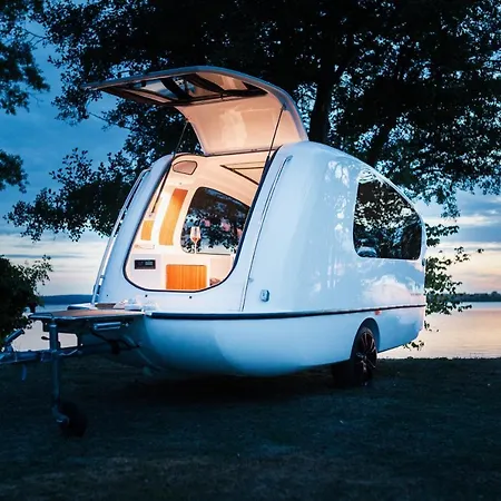 Sealander - Tiny Wohnwagen Und Boot - Ferienwohnung Creutzig Am Campingplatz Schachenhorn Campsite Bodman-Ludwigshafen